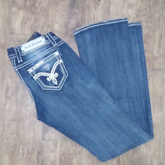 Rock Revival NWT Women's Jeans 26 Easy Boot Irene Embellished Rhinestones - Picture 7 of 14